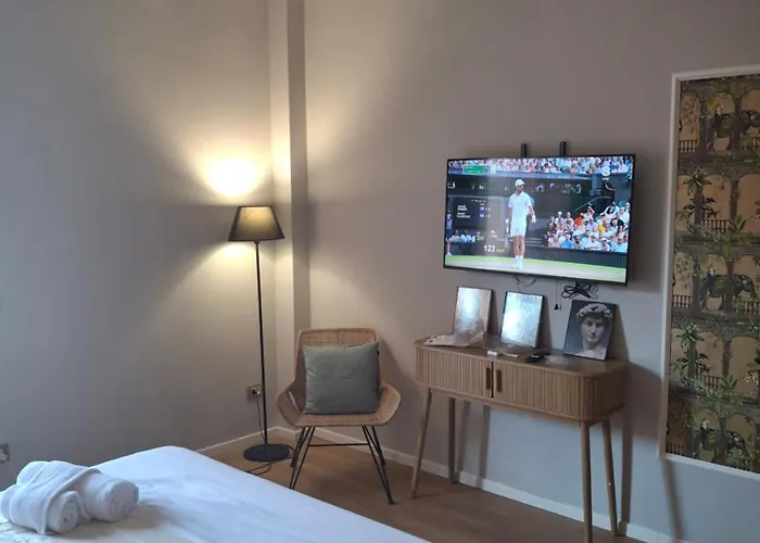 Trastevere - Berta Collection - 2bath - 3bed דירה *